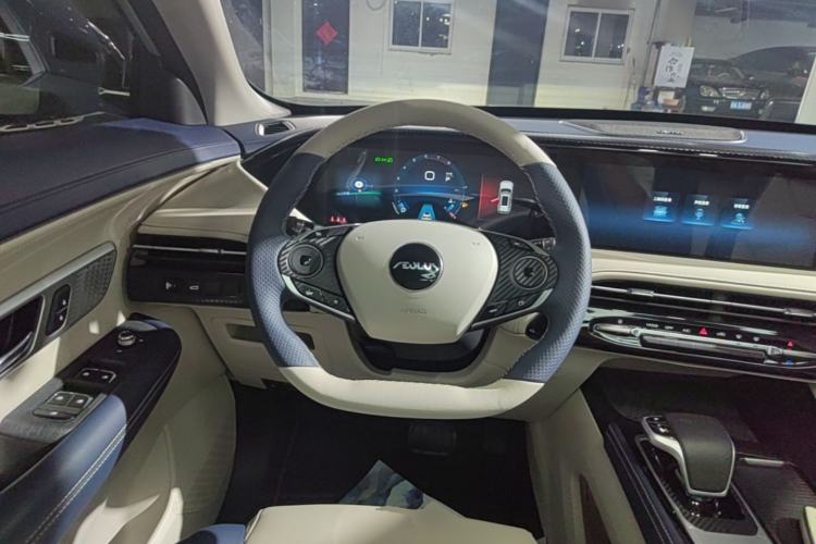 Used Dongfeng Aeolus Huge 2022 Mach Power 1.5T Dare-to-Drive Edition · Enjoyably悦 Steering Wheel