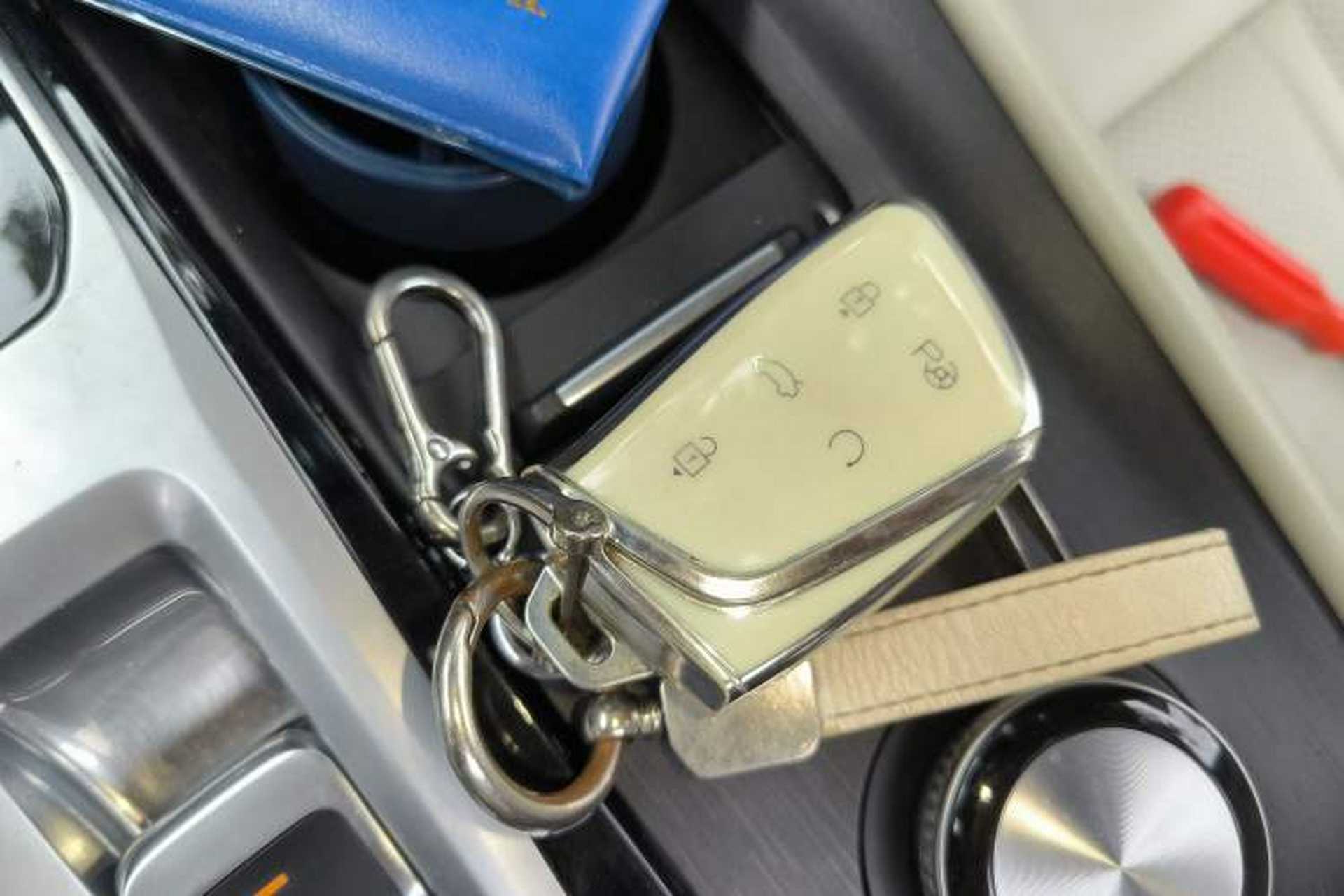 Used Dongfeng Aeolus Huge 2022 Mach Power 1.5T Dare-to-Drive Edition · Enjoyably悦 Vehicle Key