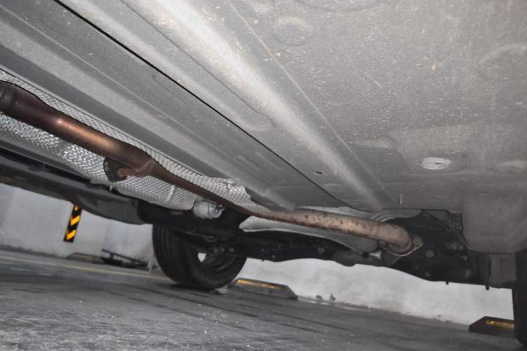 Used Dongfeng Aeolus Huge 2022 Mach Power 1.5T Dare-to-Love Edition Chassis Rear Right