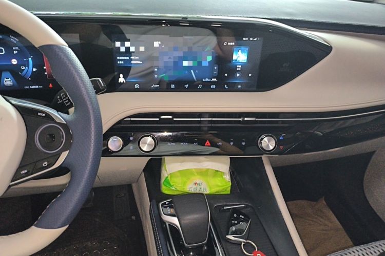Used Dongfeng Aeolus Huge 2022 Mach Dual-Motor 1.5T MHD Dare-to-Dream Edition Audio And AC Panel