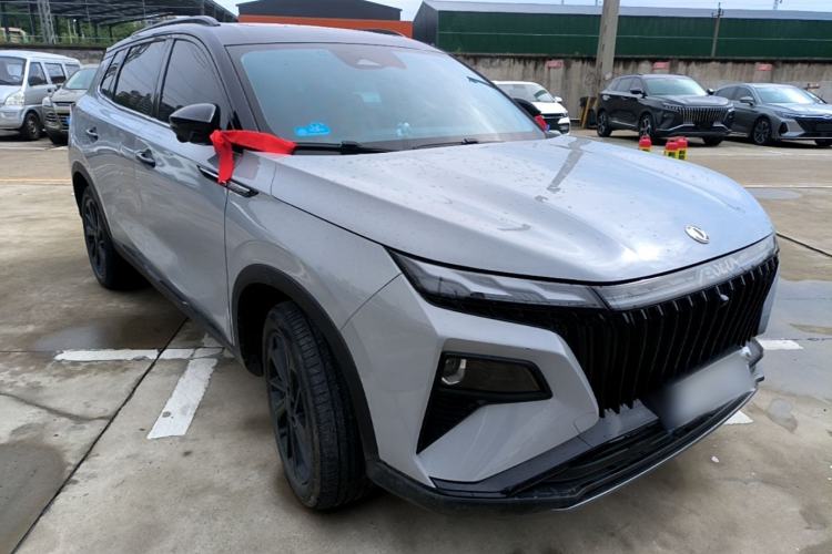 Used Dongfeng Aeolus Huge 2022 Mach Dual-Motor 1.5T MHD Dare-to-Dream Edition Front Right 45 Deg