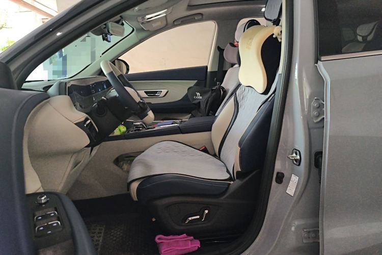 Used Dongfeng Aeolus Huge 2022 Mach Dual-Motor 1.5T MHD Dare-to-Dream Edition Left Front Seat