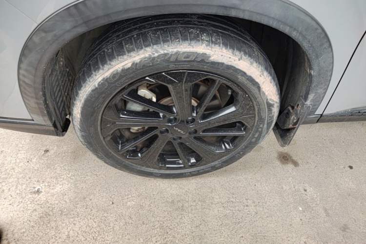 Used Dongfeng Aeolus Huge 2022 Mach Dual-Motor 1.5T MHD Dare-to-Dream Edition Left Front Wheel Hub