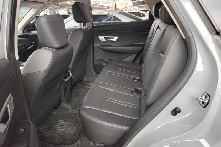 Used Dongfeng Aeolus Huge 2022 Mach Dual-Motor 1.5T MHD Dare-to-Dream Edition Left Rear Seat