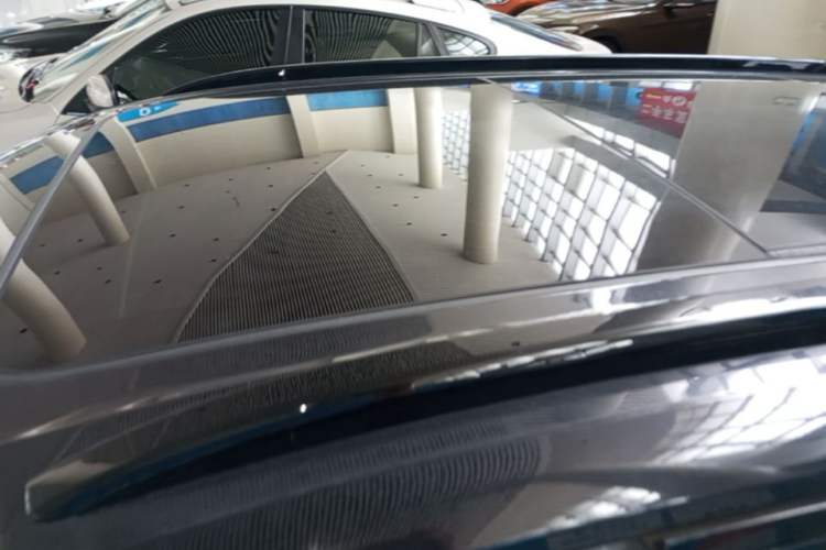 Used Dongfeng Aeolus Huge 2022 Mach Dual-Motor 1.5T MHD Dare-to-Dream Edition Roof