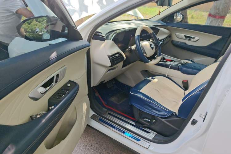Used Dongfeng Aeolus Huge 2022 Mach Power 1.5T Dare-to-Love Edition Driver Seat