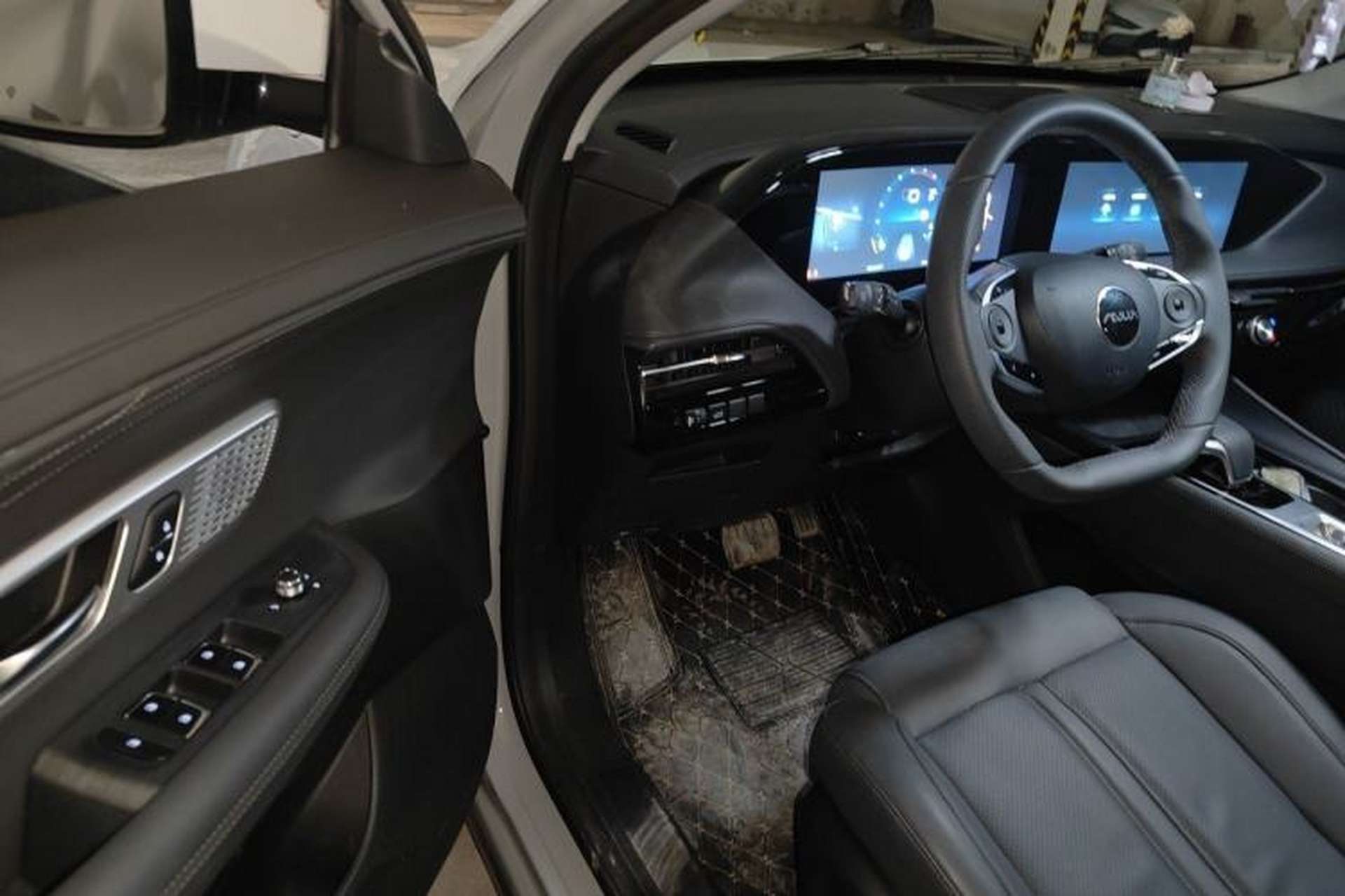 Used Dongfeng Aeolus Huge 2022 Mach Power 1.5T Dare-to-Love Edition Driver Seat
