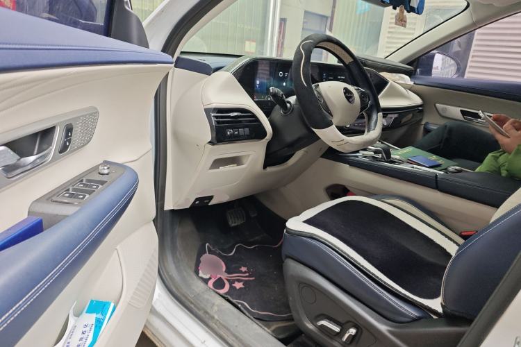 Used Dongfeng Aeolus Huge 2022 Mach Dual-Motor 1.5T MHD Dare-to-Dream Edition Driver Seat