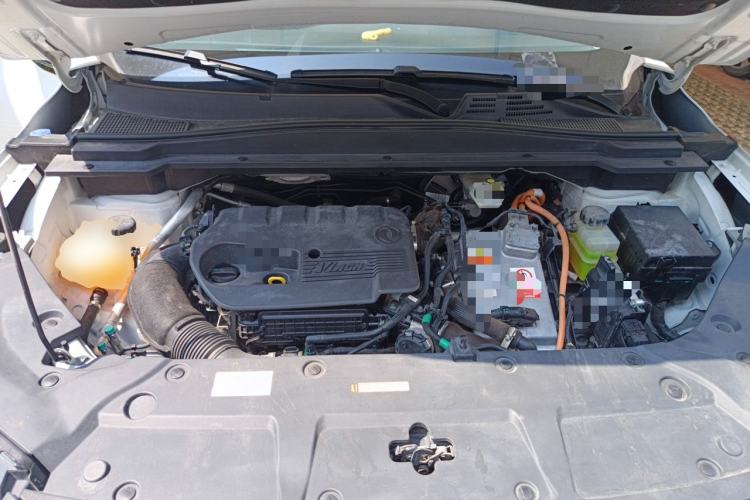 Used Dongfeng Aeolus Huge 2022 Mach Dual-Motor 1.5T MHD Dare-to-Dream Edition Engine Bay