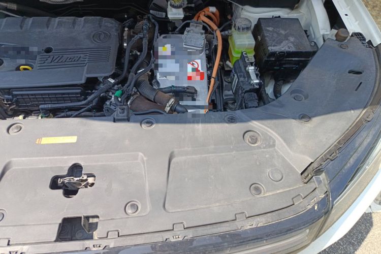 Used Dongfeng Aeolus Huge 2022 Mach Dual-Motor 1.5T MHD Dare-to-Dream Edition Engine Bay Left