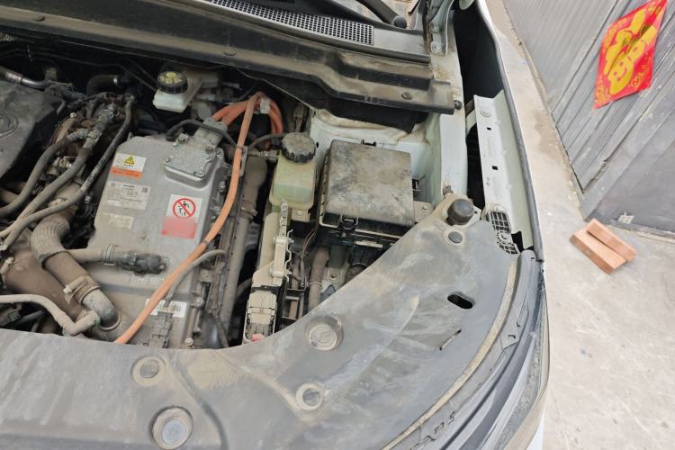 Used Dongfeng Aeolus Huge 2022 Mach Dual-Motor 1.5T MHD Dare-to-Dream Edition Engine Bay Left