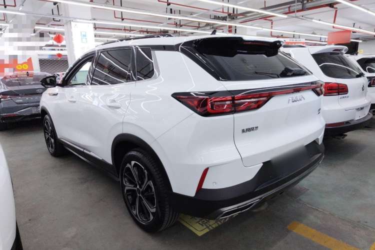 Used Dongfeng Aeolus Huge 2022 Mach Dual-Motor 1.5T MHD Dare-to-Dream Edition Exterior 5