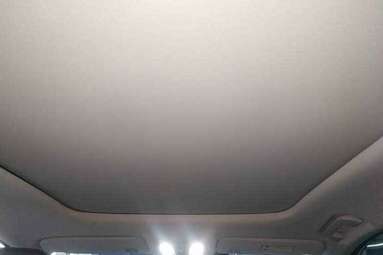 Used Dongfeng Aeolus Huge 2022 Mach Power 1.5T DareDrive Edition · Smart Headliner