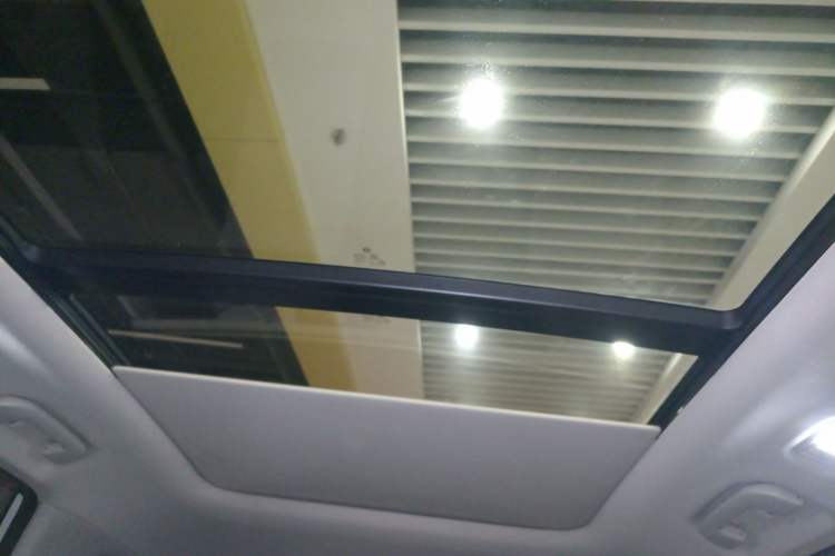 Used Dongfeng Aeolus Huge 2022 Mach Power 1.5T DareDrive Edition · Smart Headliner