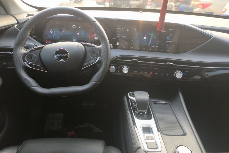 Used Dongfeng Aeolus Huge 2022 Mach Dual-Motor 1.5T MHD Dare-to-Dream Edition Interior 2
