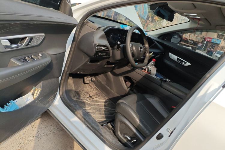 Used Dongfeng Aeolus Huge 2022 Mach Power 1.5T DareDrive Edition · Smart Interior 3