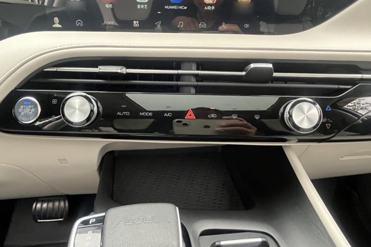 Used Dongfeng Aeolus Huge 2022 Mach Power 1.5T Dare-Enjoy Edition · Smart Interior 7