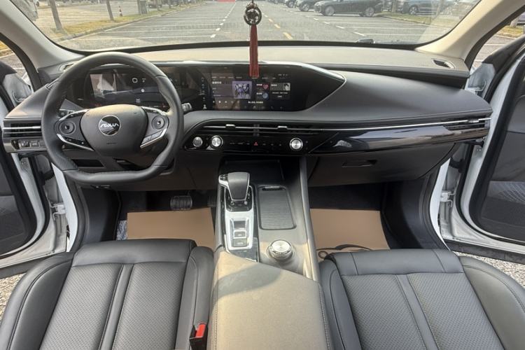 Used Dongfeng Aeolus Huge 2022 Mach Dual-Motor 1.5T MHD Dare-to-Dream Edition Interior 8