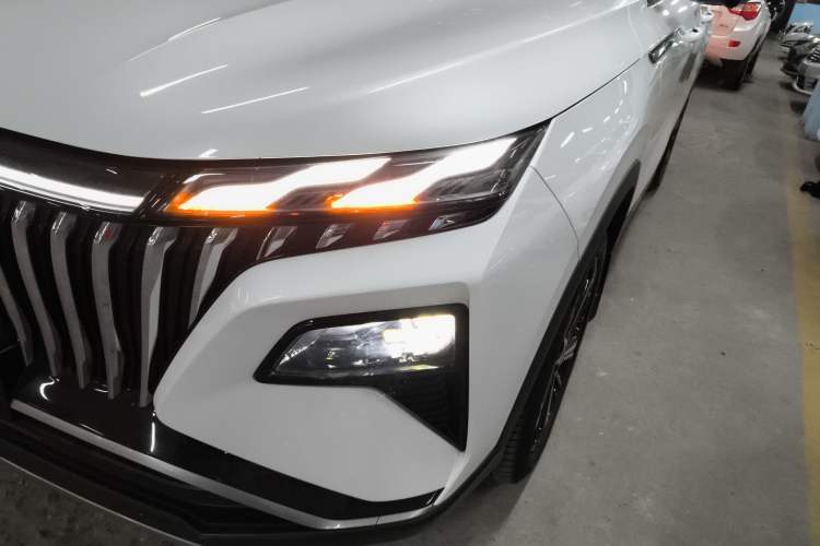 Used Dongfeng Aeolus Huge 2022 Mach Dual-Motor 1.5T MHD Dare-to-Dream Edition Left Front Headlight