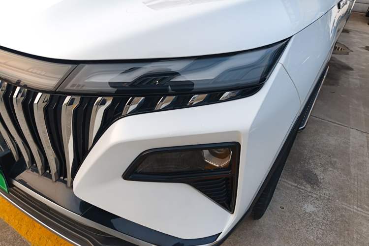 Used Dongfeng Aeolus Huge 2022 Mach Power 1.5T DareDrive Edition · Smart Left Front Headlight