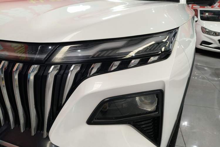 Used Dongfeng Aeolus Huge 2022 Mach Power 1.5T Dare-to-Love Edition Left Front Headlight