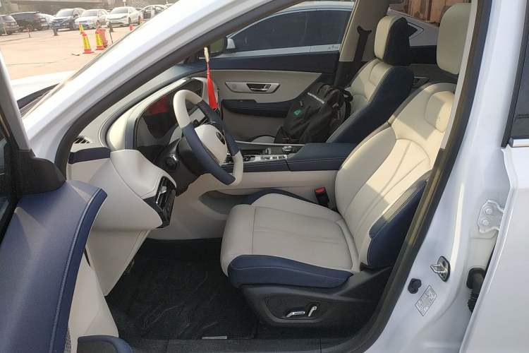 Used Dongfeng Aeolus Huge 2022 Mach Power 1.5T DareDrive Edition · Smart Left Front Seat