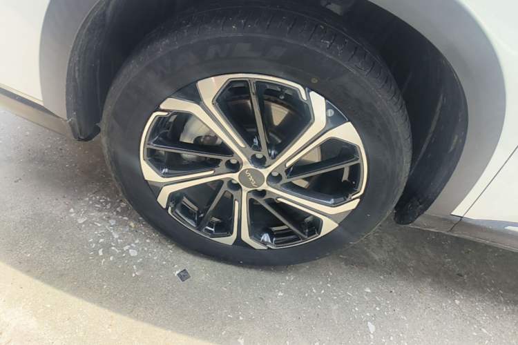 Used Dongfeng Aeolus Huge 2022 Mach Power 1.5T DareDrive Edition · Smart Left Front Wheel Hub