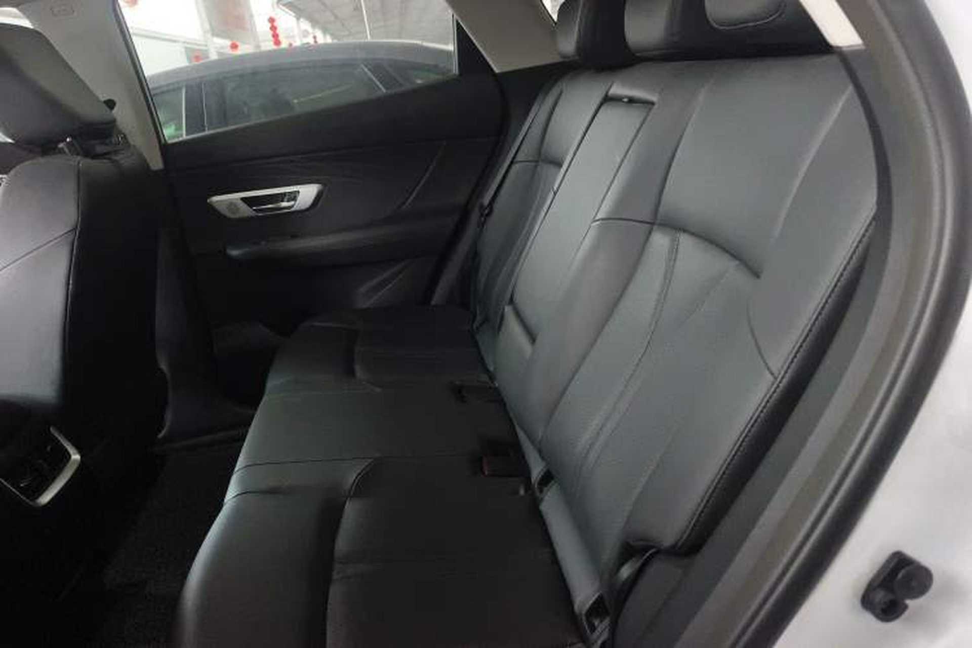 Used Dongfeng Aeolus Huge 2022 Mach Dual-Motor 1.5T MHD Dare-to-Dream Edition Left Rear Seat