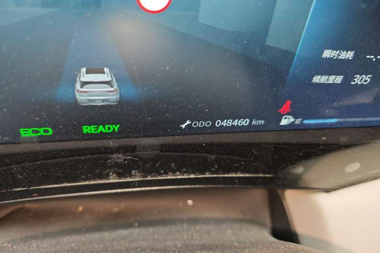 Used Dongfeng Aeolus Huge 2022 Mach Dual-Motor 1.5T MHD Dare-to-Dream Edition Odometer Close Up
