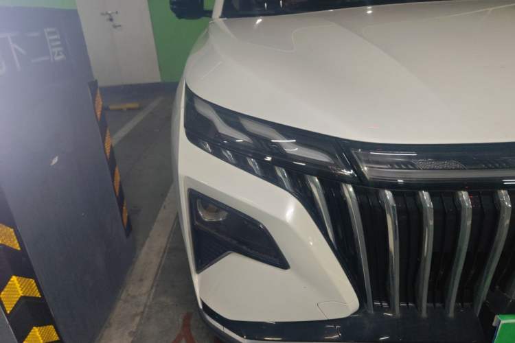 Used Dongfeng Aeolus Huge 2022 Mach Dual-Motor 1.5T MHD Dare-to-Dream Edition Right Front Headlight