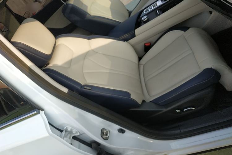 Used Dongfeng Aeolus Huge 2022 Mach Power 1.5T DareDrive Edition · Smart Right Front Seat