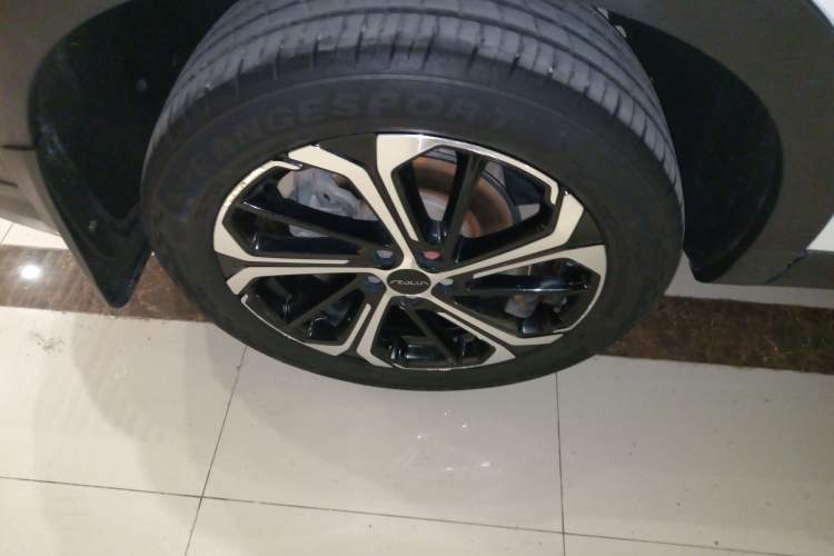 Used Dongfeng Aeolus Huge 2022 Mach Power 1.5T DareDrive Edition · Smart Right Rear Wheel Hub