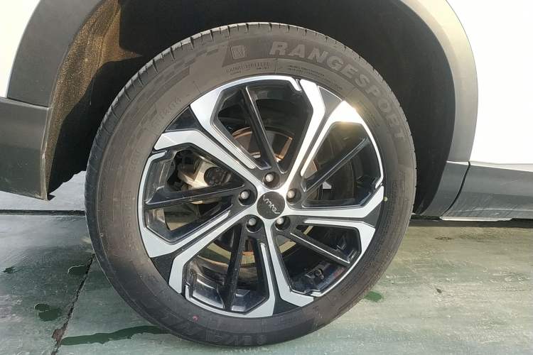 Used Dongfeng Aeolus Huge 2022 Mach Power 1.5T DareDrive Edition · Smart Right Rear Wheel Hub