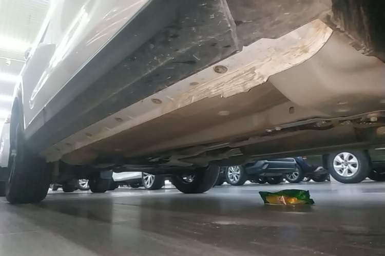 Used Dongfeng Aeolus Huge 2022 Mach Power 1.5T DareDrive Edition · Smart Right Side Sill