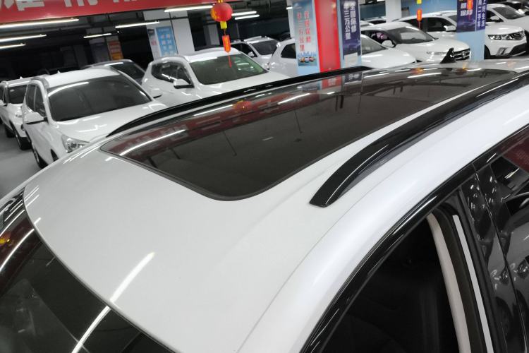 Used Dongfeng Aeolus Huge 2022 Mach Dual-Motor 1.5T MHD Dare-to-Dream Edition Roof