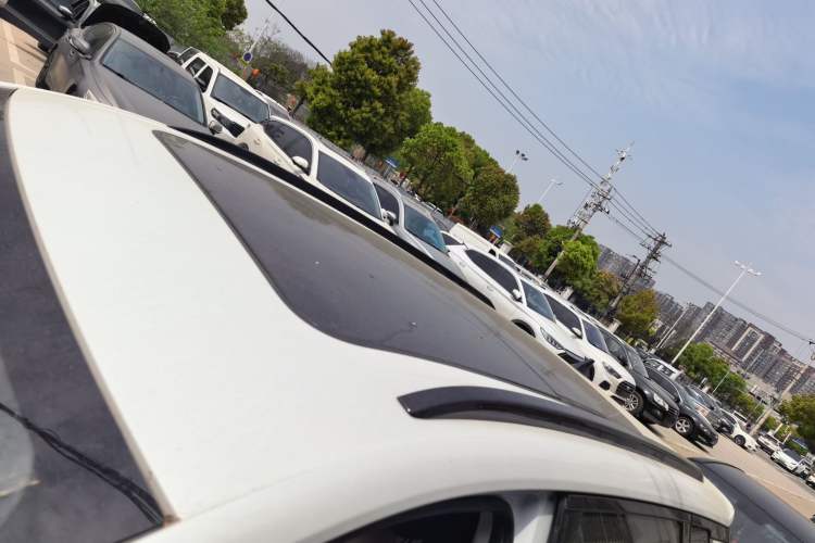 Used Dongfeng Aeolus Huge 2022 Mach Power 1.5T DareDrive Edition · Smart Roof