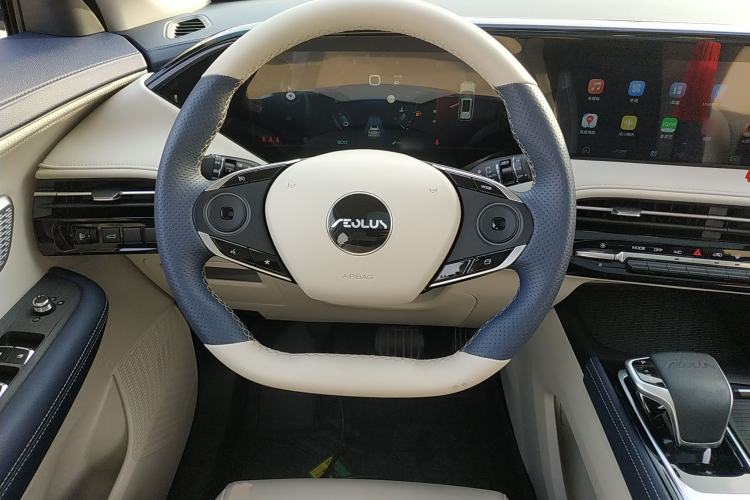 Used Dongfeng Aeolus Huge 2022 Mach Power 1.5T DareDrive Edition · Smart Steering Wheel