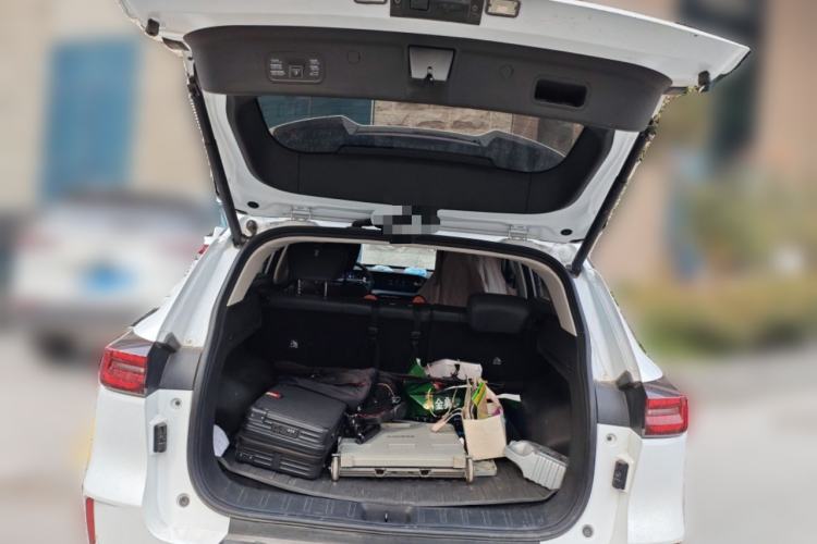 Used Dongfeng Aeolus Huge 2022 Mach Power 1.5T DareDrive Edition · Smart Trunk