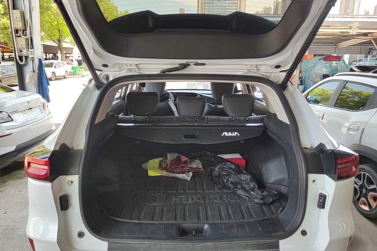 Used Dongfeng Aeolus Huge 2022 Mach Power 1.5T DareDrive Edition · Smart Trunk