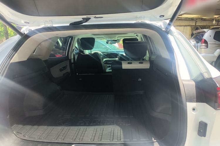 Used Dongfeng Aeolus Huge 2022 Mach Power 1.5T DareDrive Edition · Smart Trunk