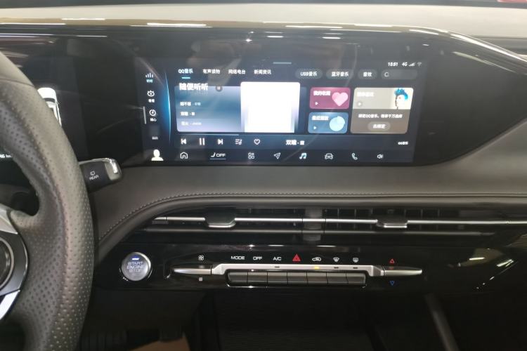 Used Dongfeng Aeolus Huge 2024 Mach Power 1.5T Premium Model Audio And AC Panel