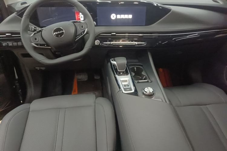 Used Dongfeng Aeolus Huge 2024 Mach Power 1.5T Premium Model Center Console