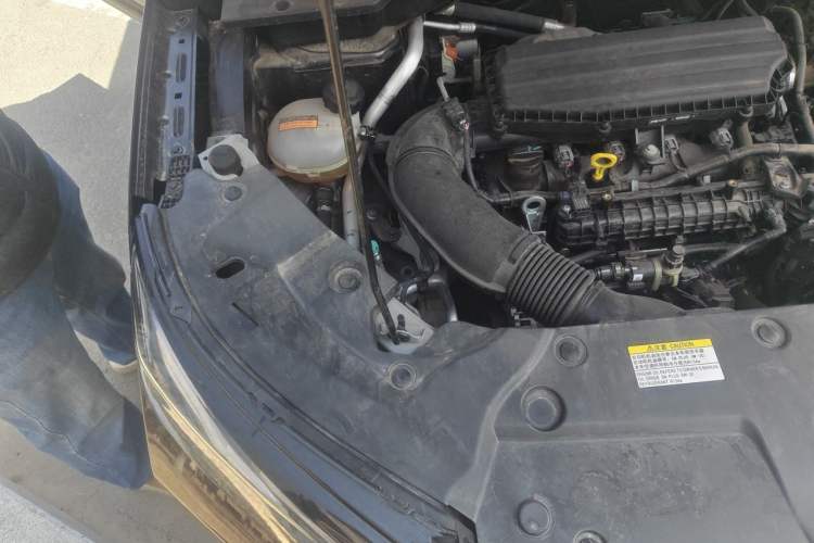 Used Dongfeng Aeolus Huge 2024 Mach Power 1.5T Luxury Model Engine Bay Right
