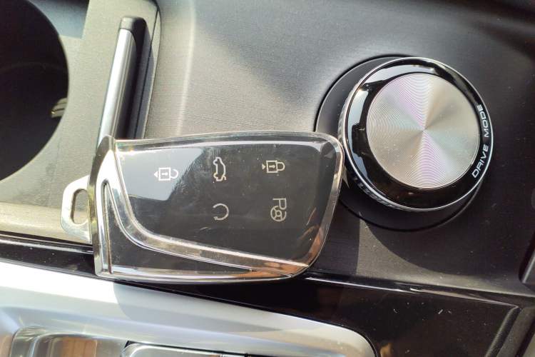 Used Dongfeng Aeolus Huge 2024 Mach Power 1.5T Premium Model Interior 1