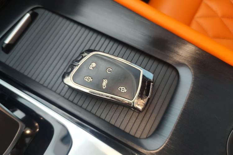Used Dongfeng Aeolus Huge 2024 Mach Power 1.5T Luxury Model Interior 1