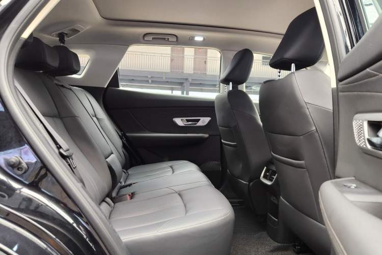Used Dongfeng Aeolus Huge 2024 Mach Power 1.5T Premium Model Interior 4