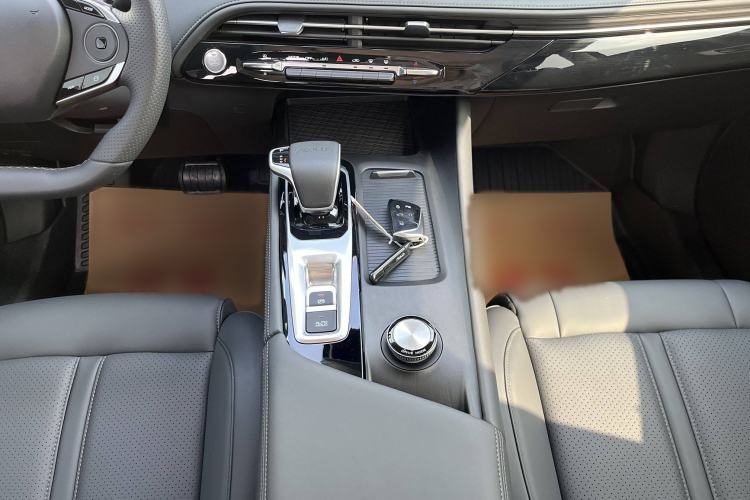 Used Dongfeng Aeolus Huge 2024 Mach Power 1.5T Premium Model Interior 5