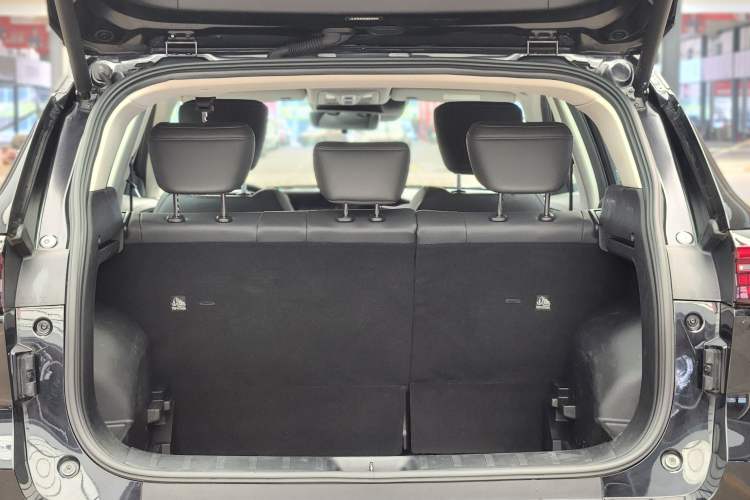 Used Dongfeng Aeolus Huge 2024 Mach Power 1.5T Premium Model Interior 6