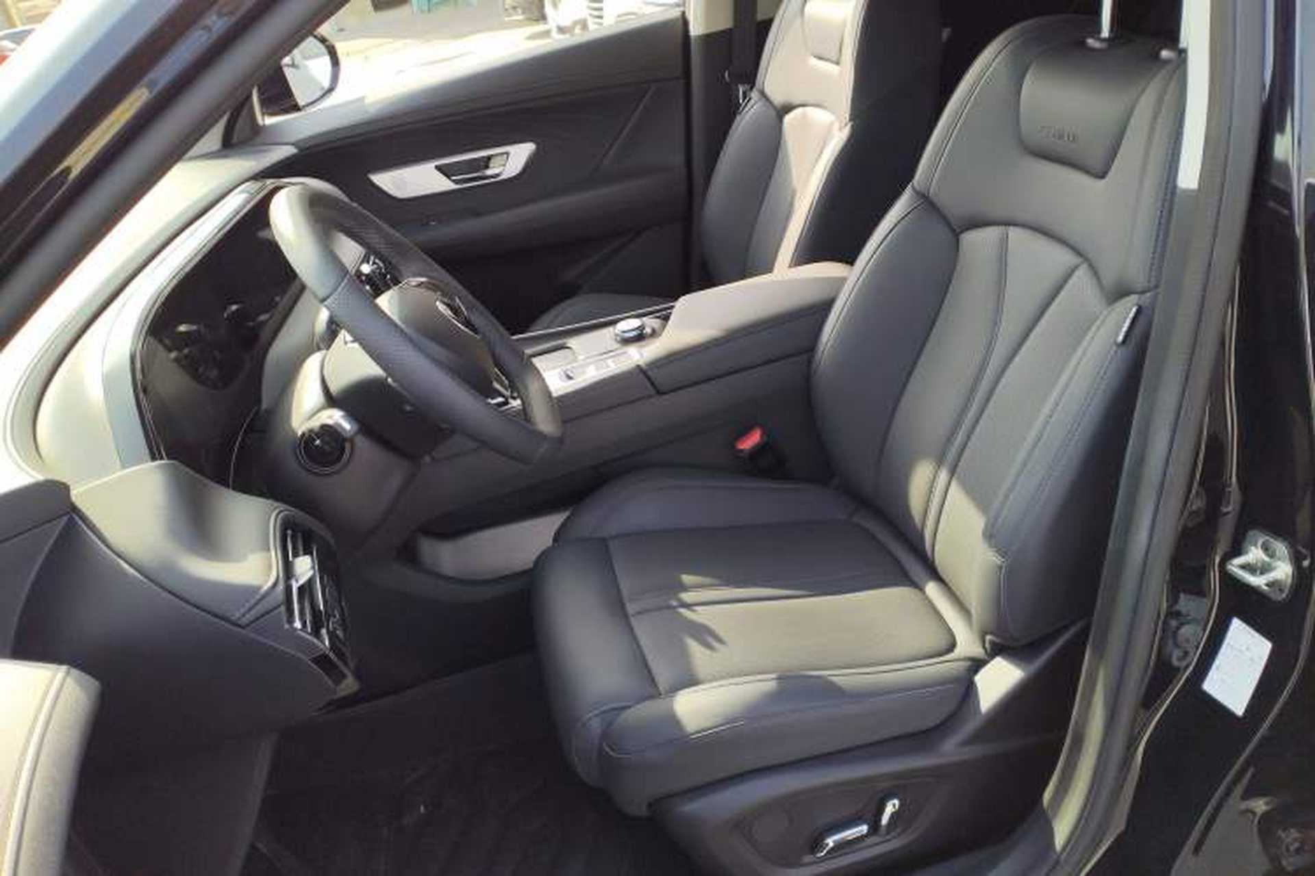 Used Dongfeng Aeolus Huge 2024 Mach Power 1.5T Premium Model Left Front Seat