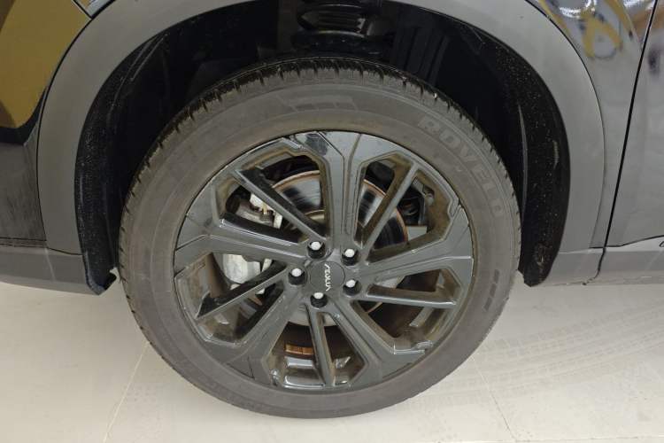Used Dongfeng Aeolus Huge 2024 Mach Power 1.5T Luxury Model Left Front Wheel Hub